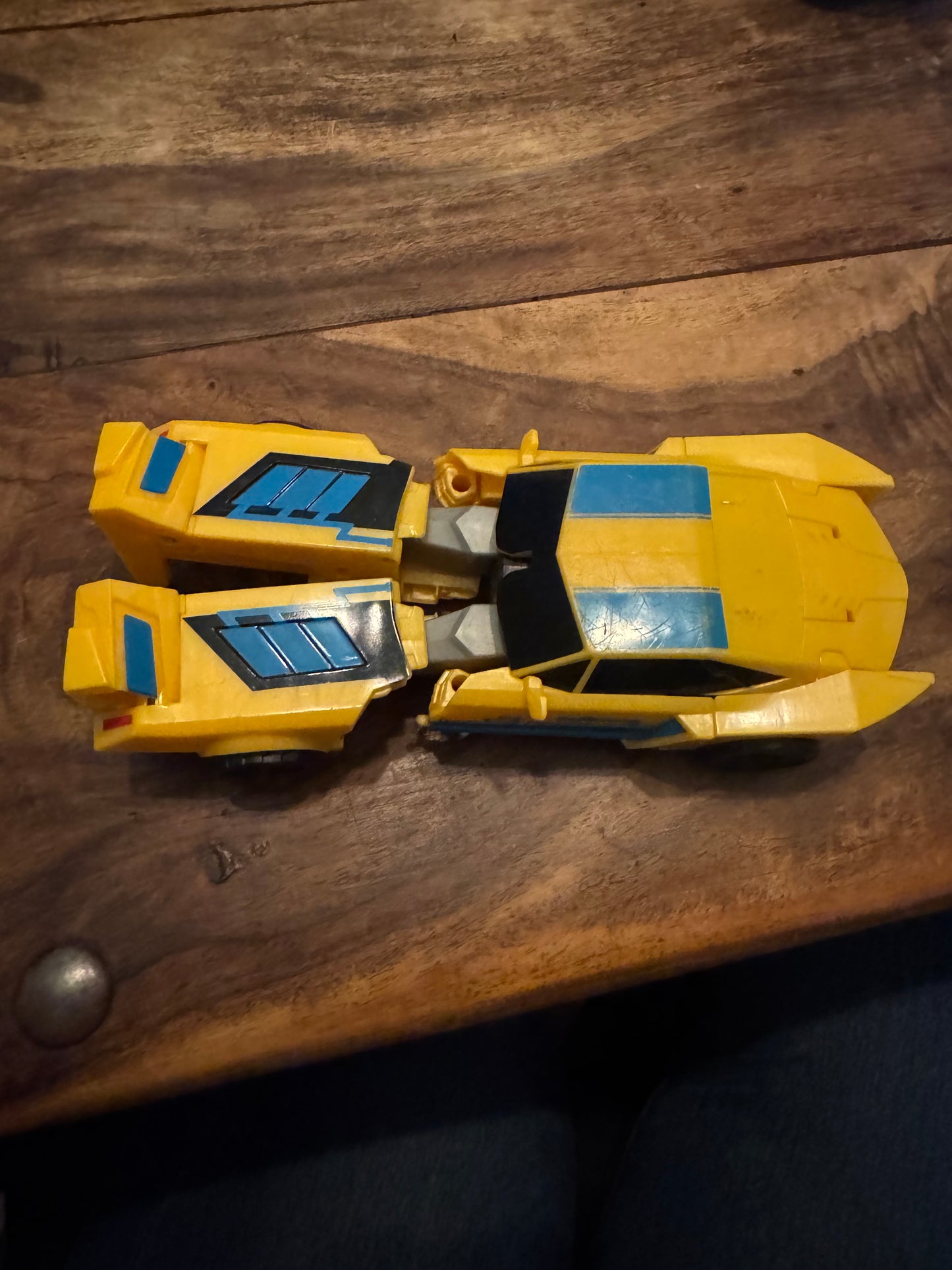 Transformers Robots In Disguise Power Surge Bumblebee Figure