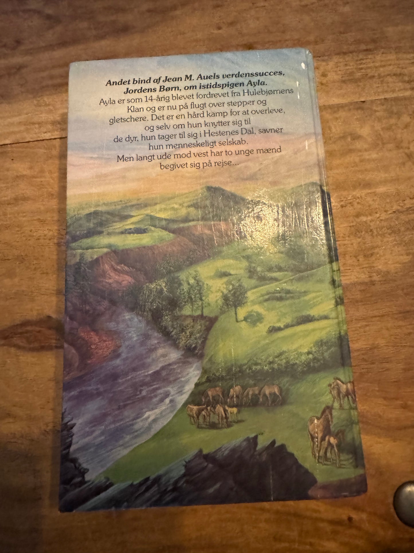 Hestenes Dal Jean M. Auel