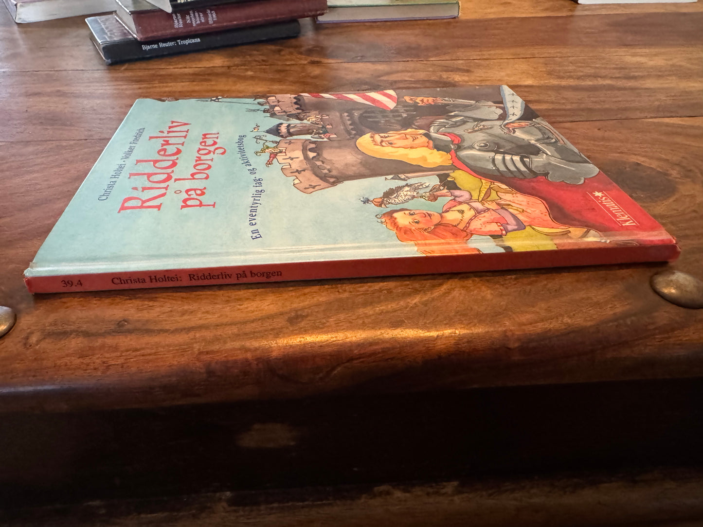 Ridderliv på borgen Christa Holtei og Volker Fredrich