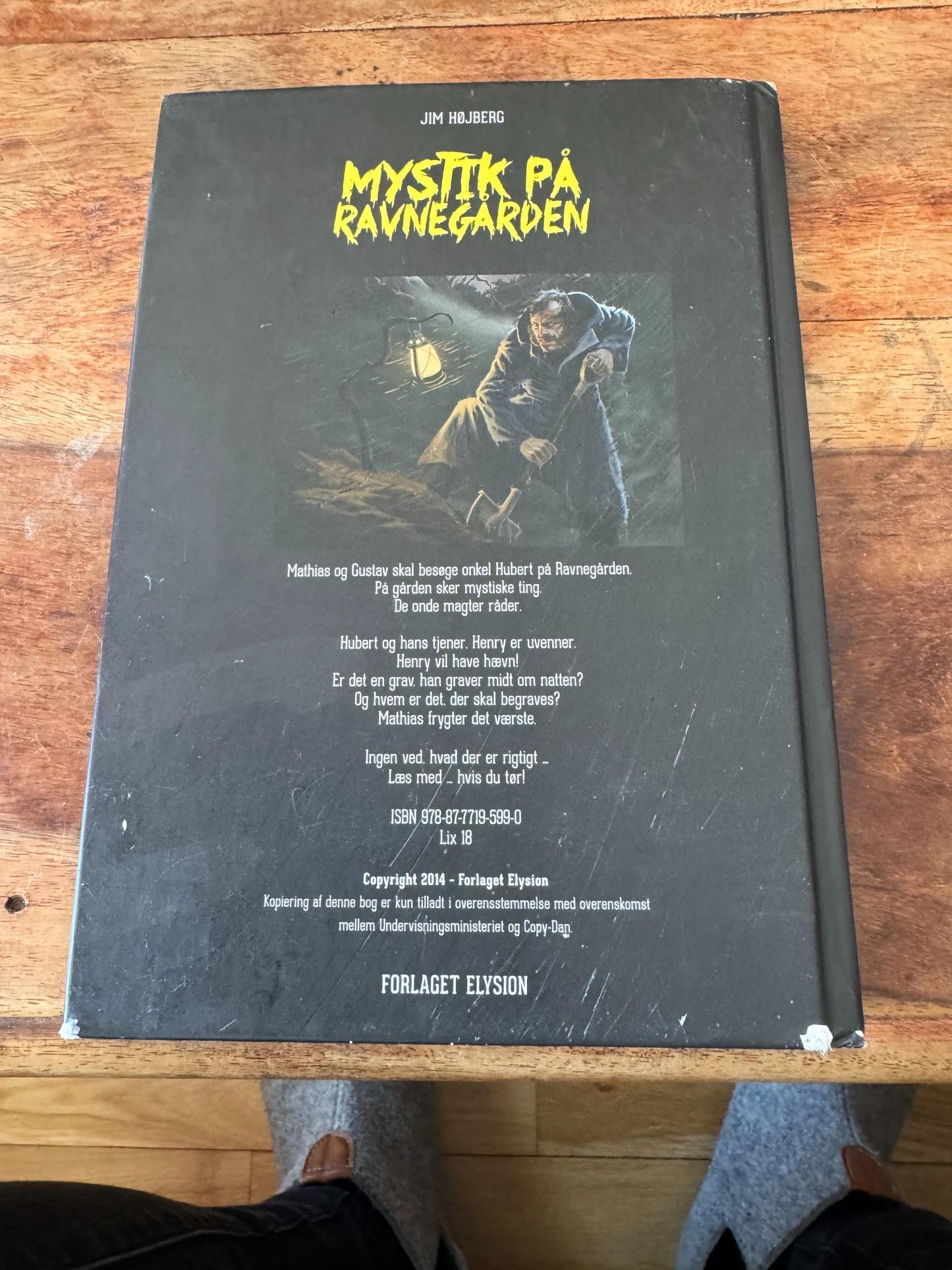 Mystik på Ravnegården Den mystiske grav Jim Højberg