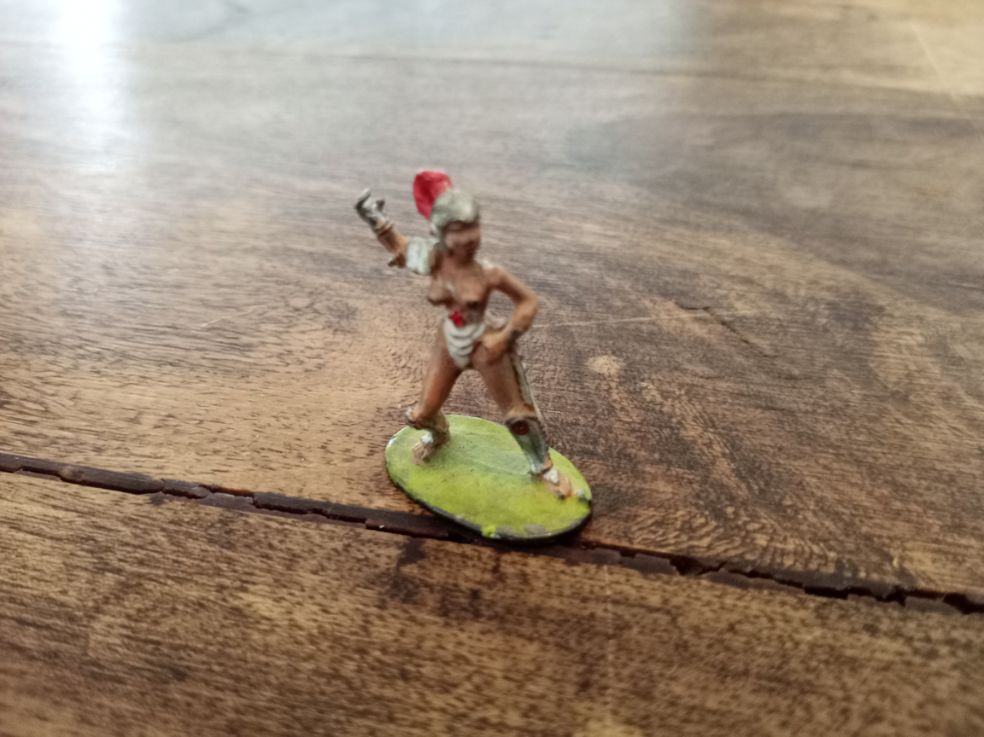 Prince August Female Warrior Metal Mithril Miniatures