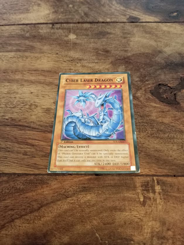 Yu-Gi-Oh! Cyber Laser Dragon SOI-EN007