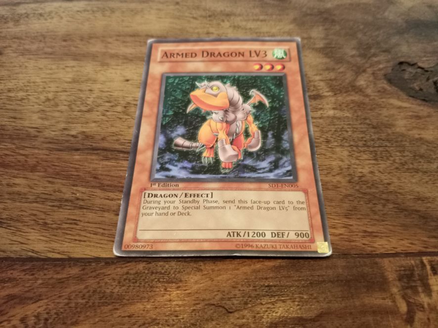 Yu-Gi-Oh! Armed Dragon LV3 SD1-EN005