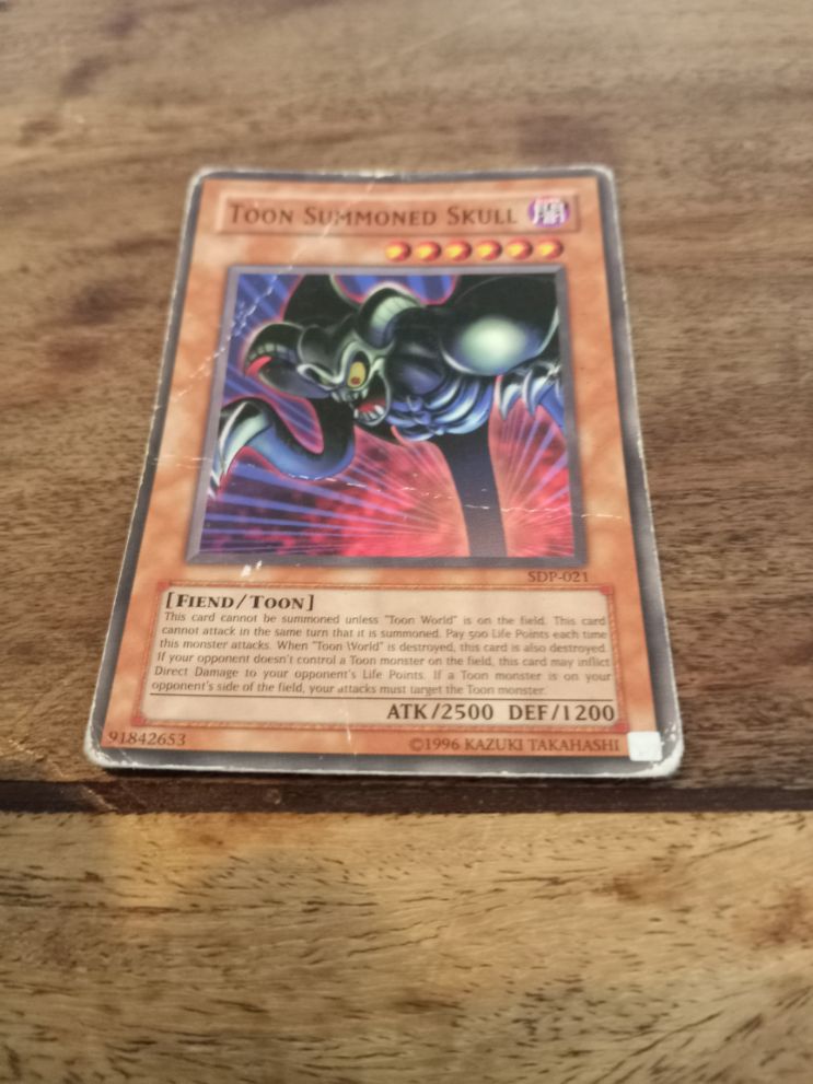 Yu-Gi-Oh! Toon Summoned Skull SDP-021