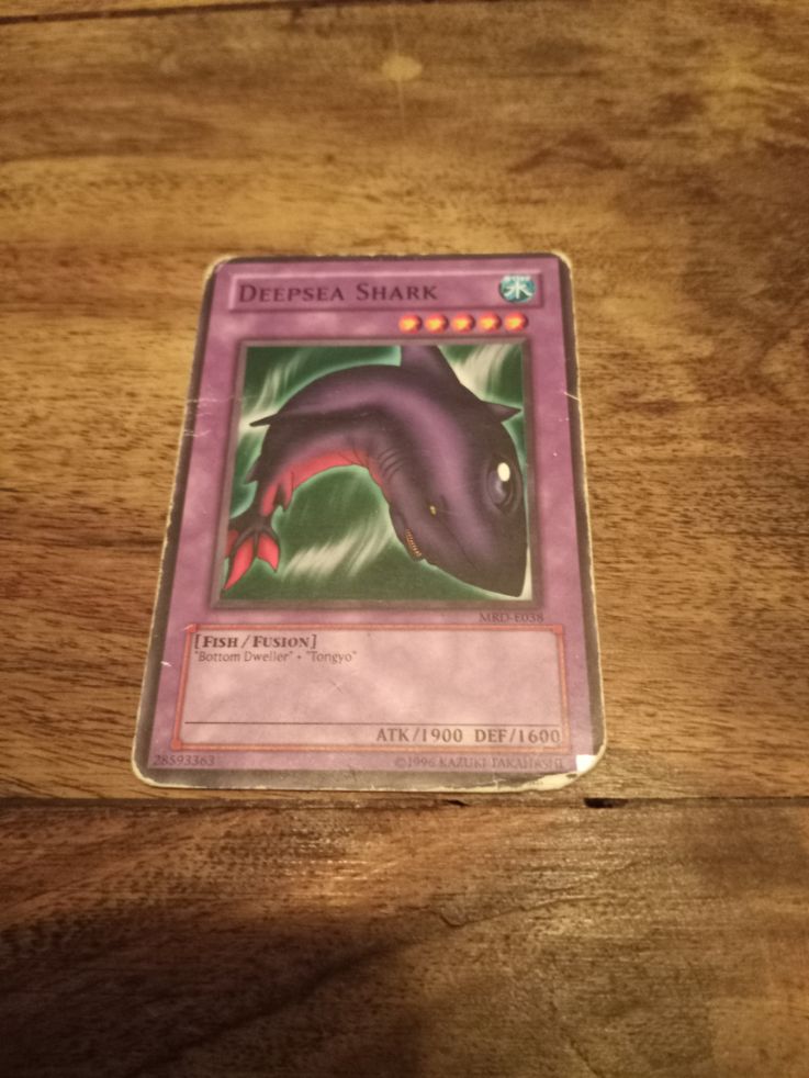 Yu-Gi-Oh! Deepsea Shark MRD-E038
