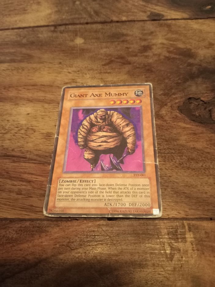 Yu-Gi-Oh! Giant Axe Mummy SYE-061
