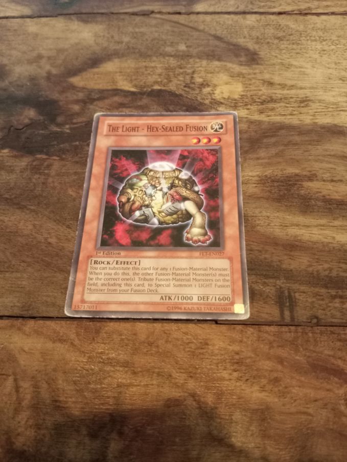Yu-Gi-Oh! The Light - Hex-Sealed Fusion FET-EN027