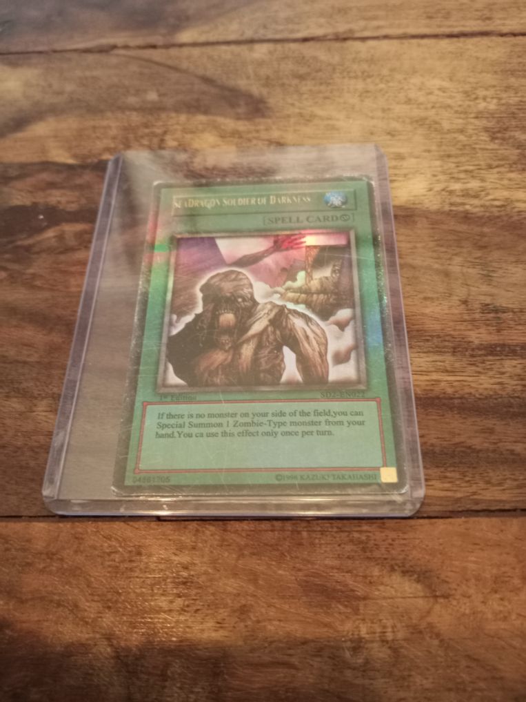 Yu-Gi-Oh! Sea Dragon Soldier of Darknes SD2-EN022 Holo