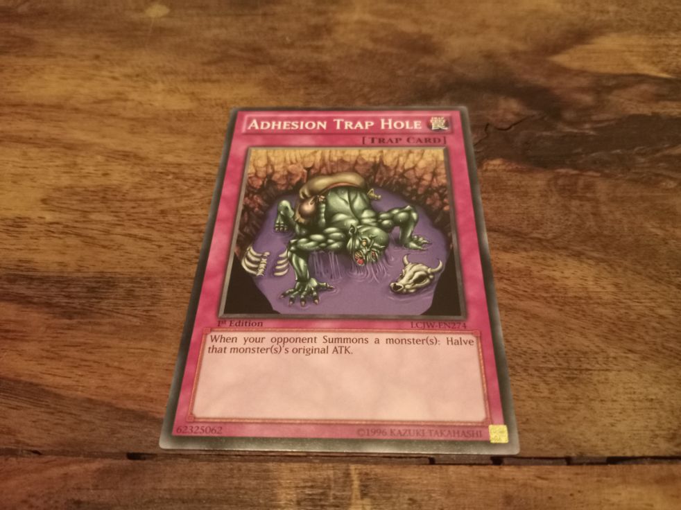 Yu-Gi-Oh! Adhesion Trap Hole LCJW-EN274