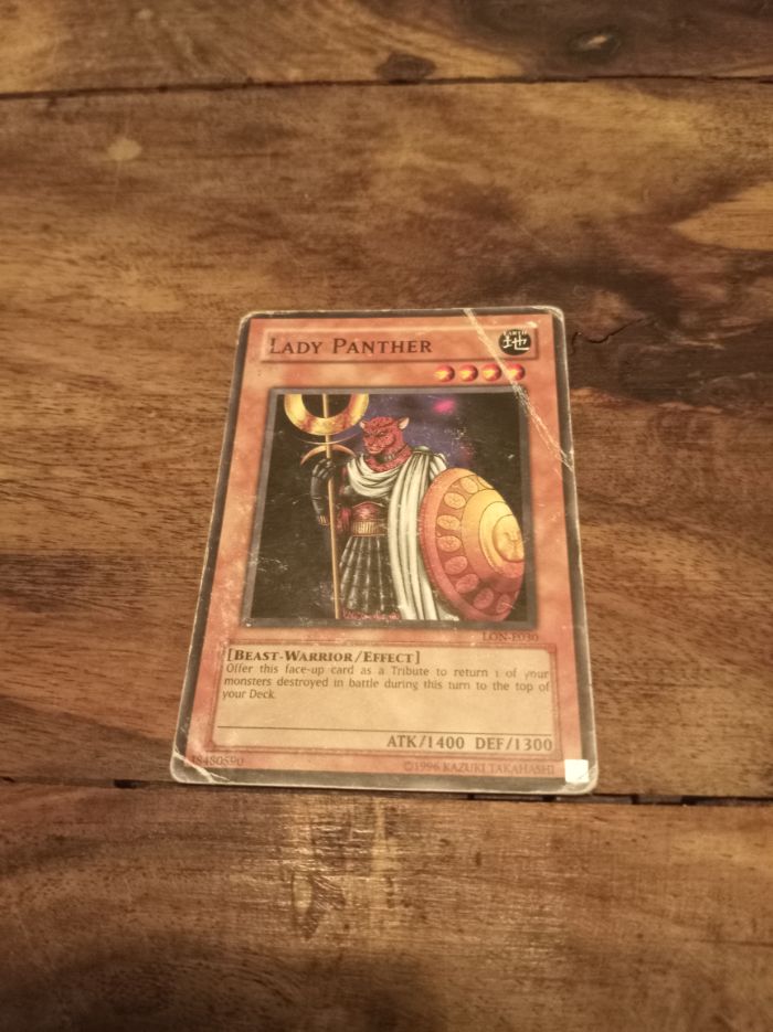 Yu-Gi-Oh! Lady Panther LON-E030