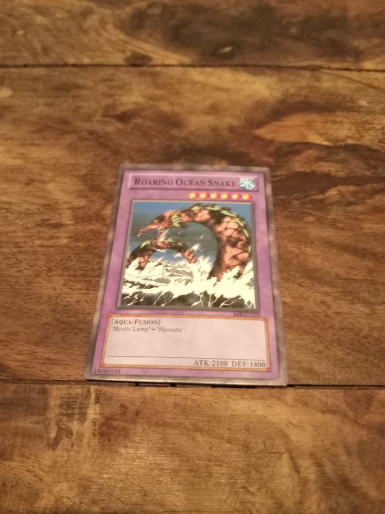 Yu-Gi-Oh! Roaring Ocean Snake MRD-020