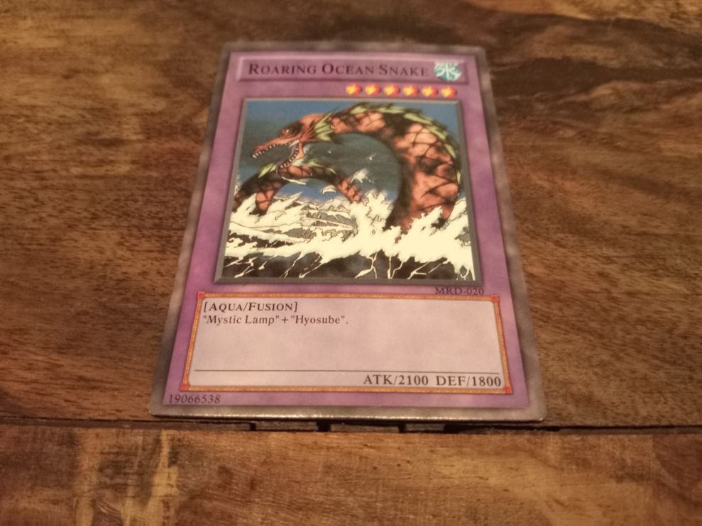 Yu-Gi-Oh! Roaring Ocean Snake MRD-020