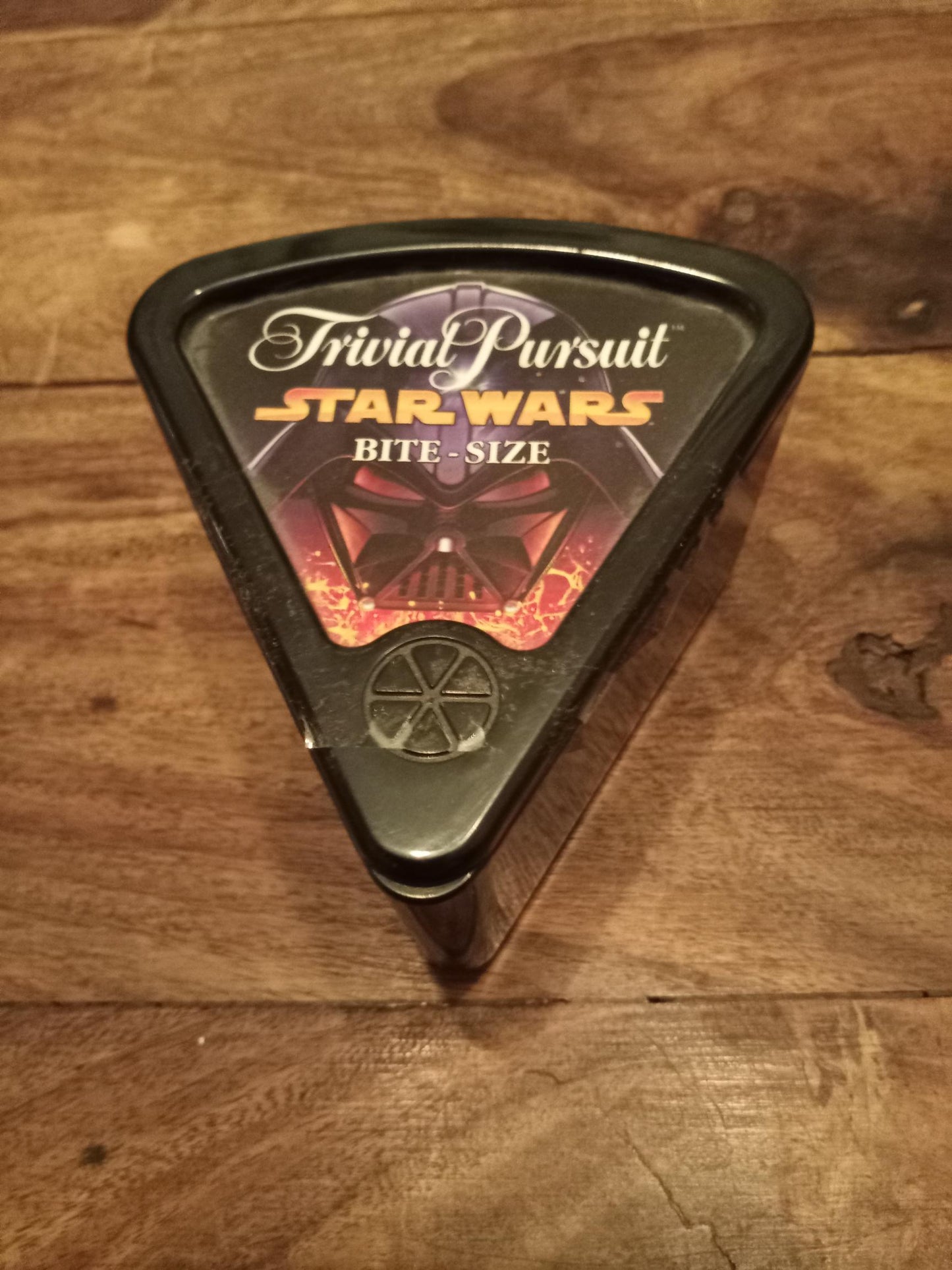 Trivial Pursuit Bite-size Star Wars Parker Brothers