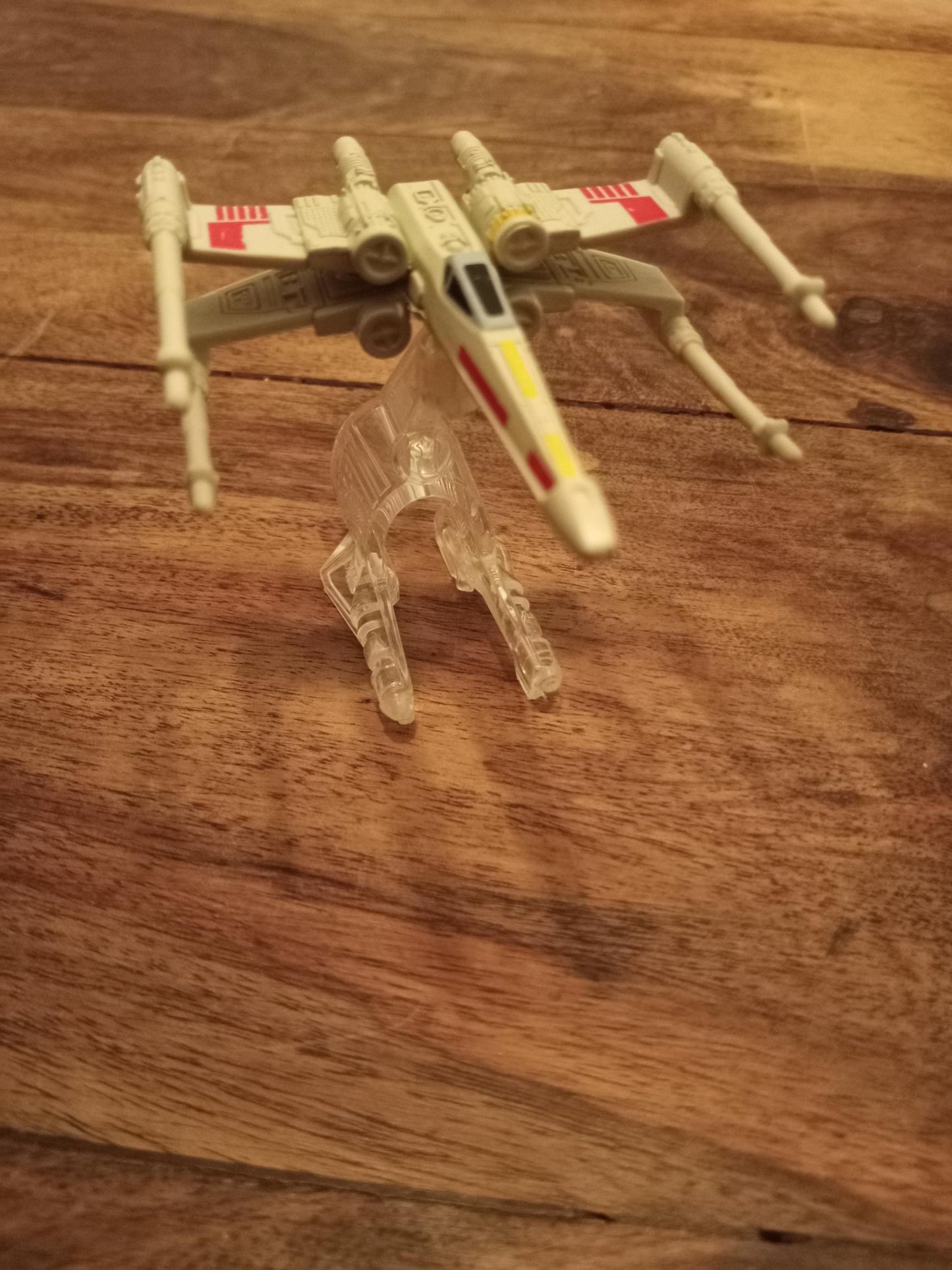 Star Wars X-Wing Fighter Red 5 Metal Ship