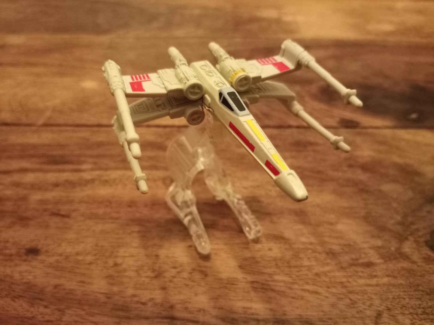 Star Wars X-Wing Fighter Red 5 Metal Ship