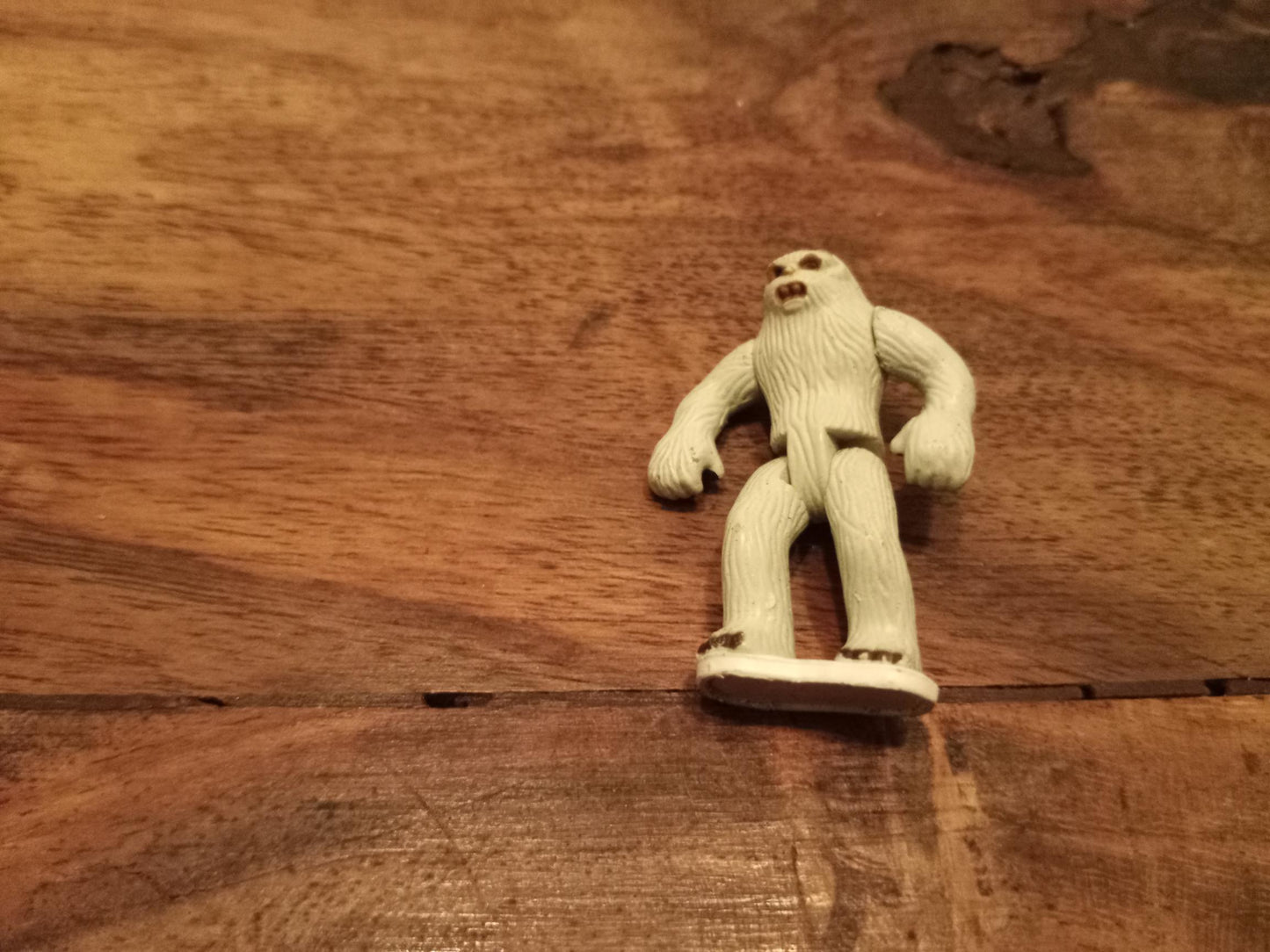 Star Wars Hoth Wampa Action Figure Vintage Micro Machines 1997