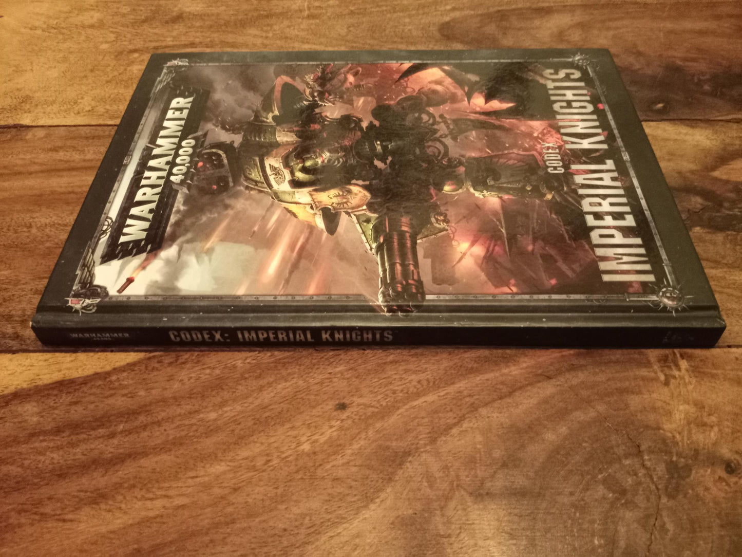 Warhammer 40K Codex Imperial Knights 8th Edition Hardcover Games Workshop 2018