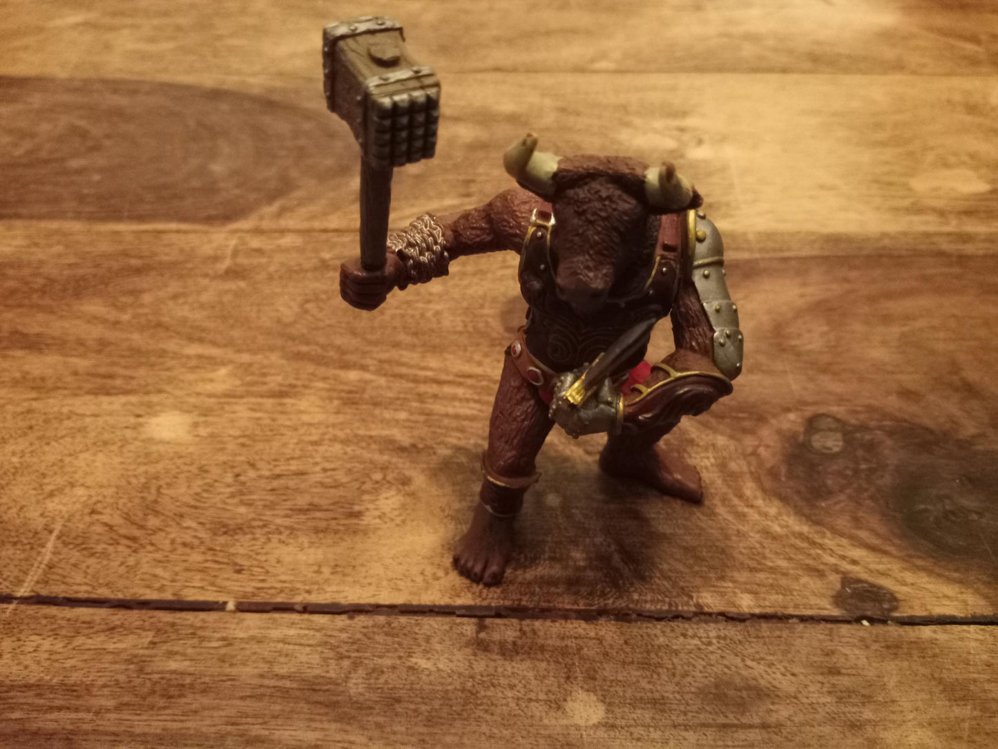 Papo Minotaur Fantasy Figure ( 38931 ) 2006
