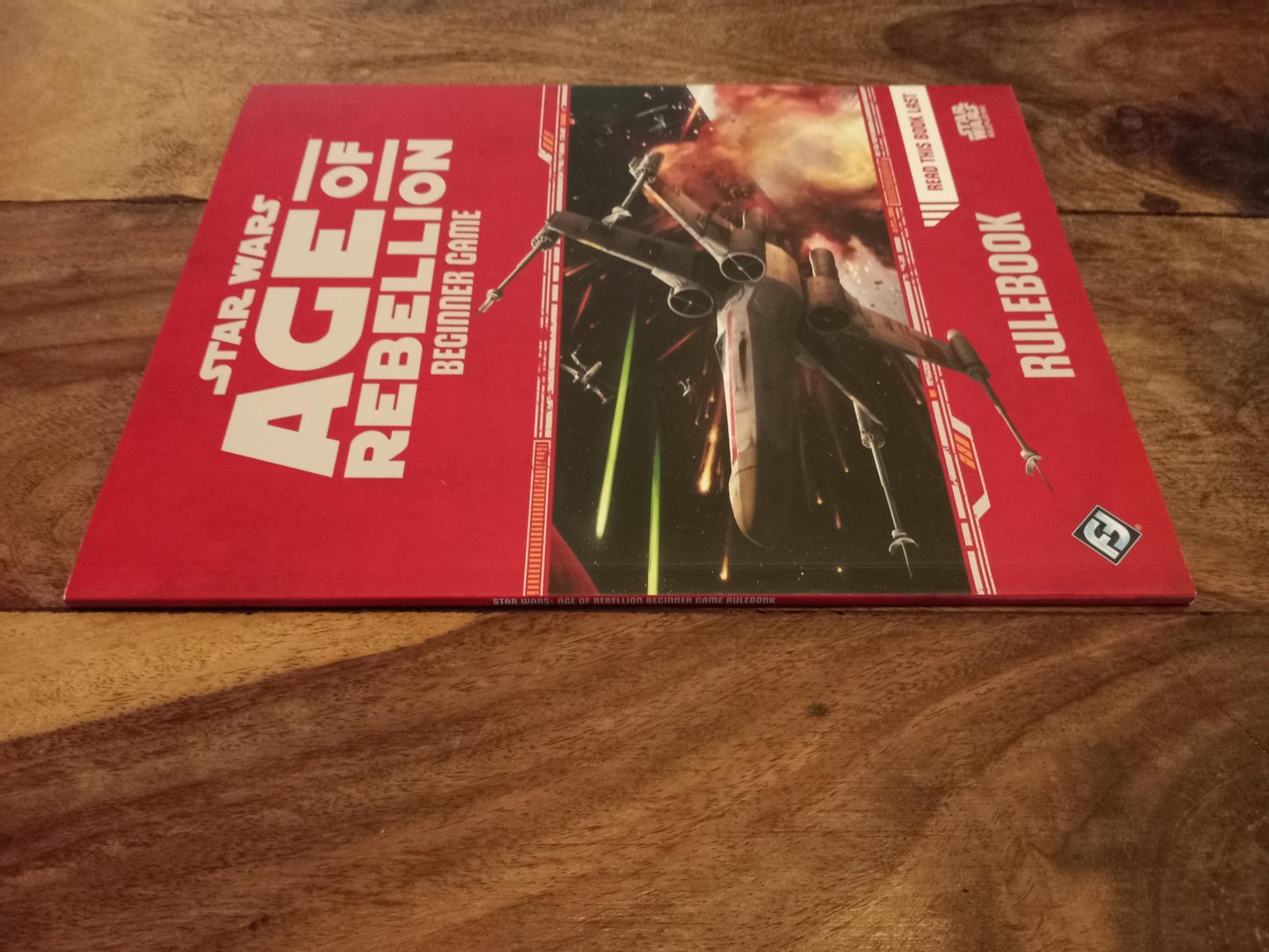 Star Wars Age of Rebellion Beginner Game Rulebook Booklet