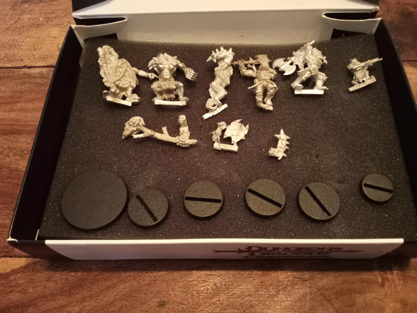 Dungeons & Dragons Chainmail Miniature Drazen's Horde Faction Box