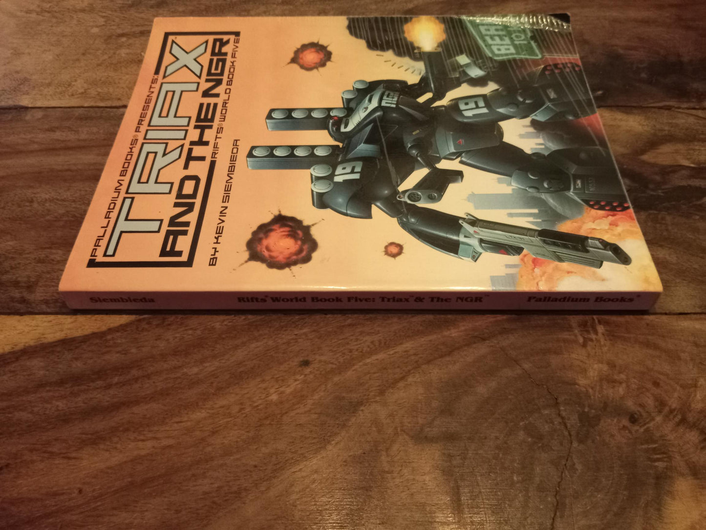 Triax & The NGR Rifts World Book 5 Palladium 1994