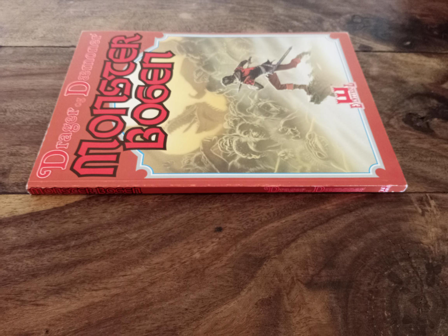 Drager og Dæmoner Monsterbogen