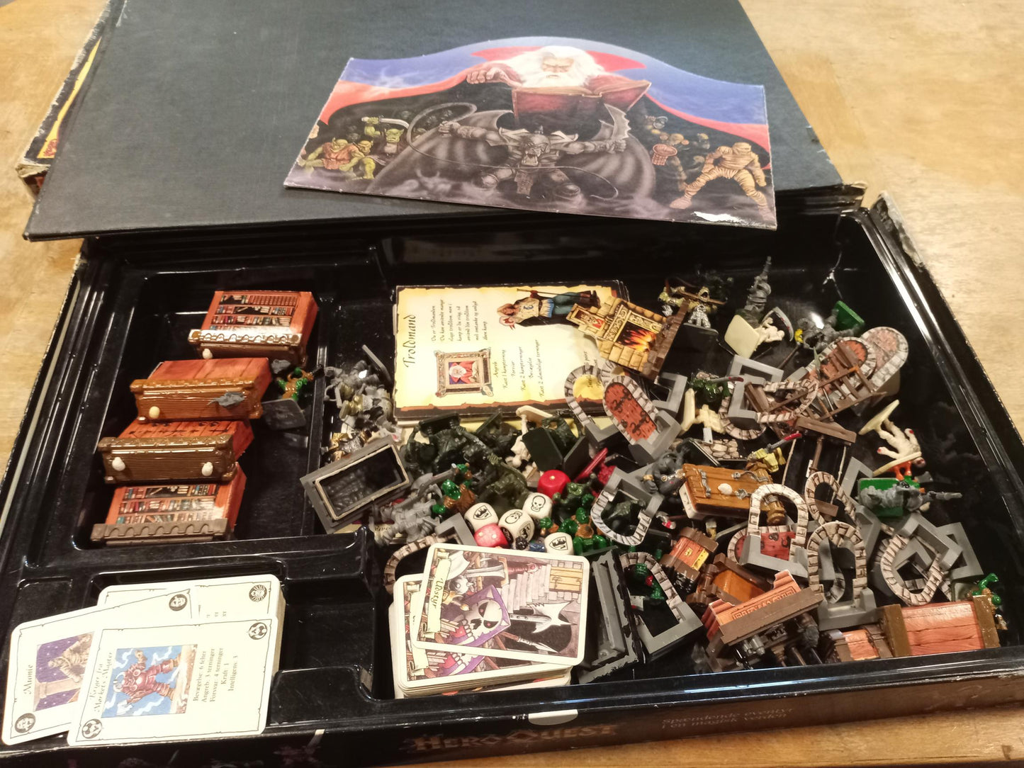 Hero Quest Bits Games Workshop Board Game 1989