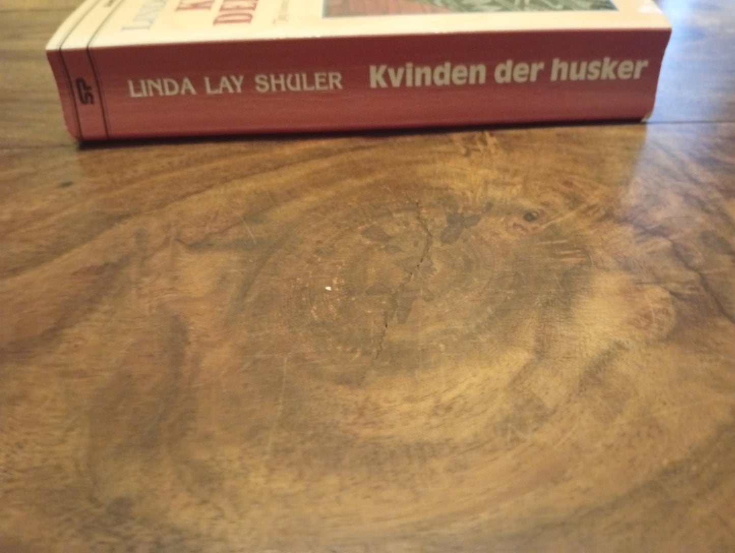 Kvinden der husker Linda Lay Shuler Samleren 1988
