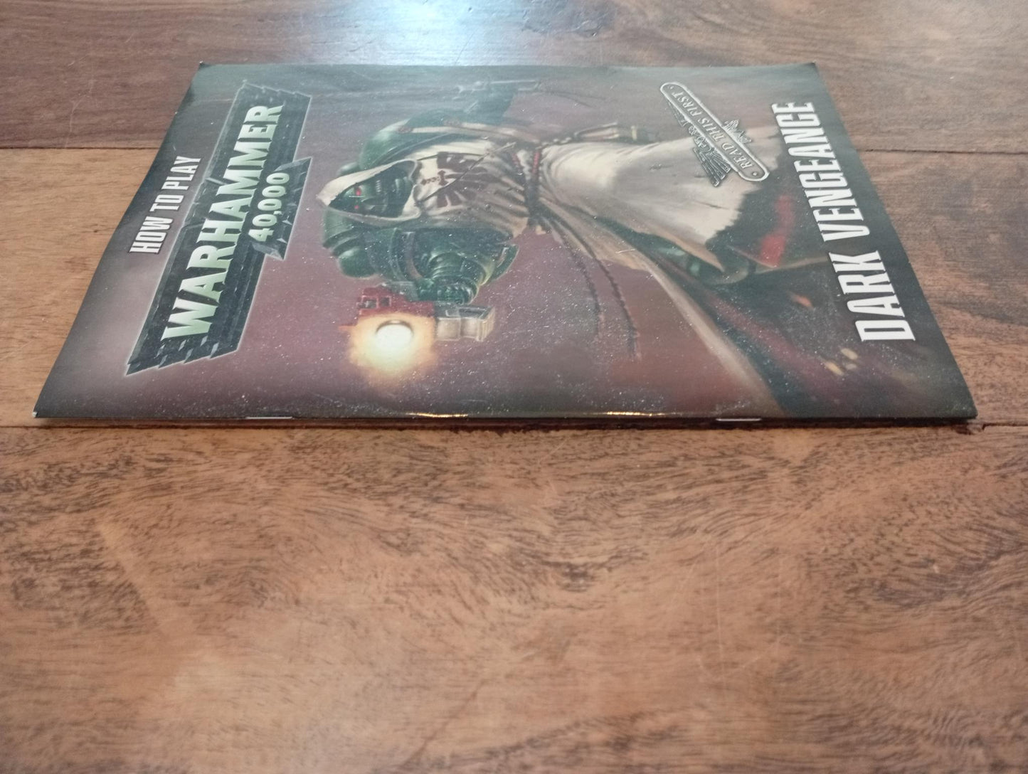 Warhammer 40k How To Play Dark Vengeance Rulebook Games Workshop
