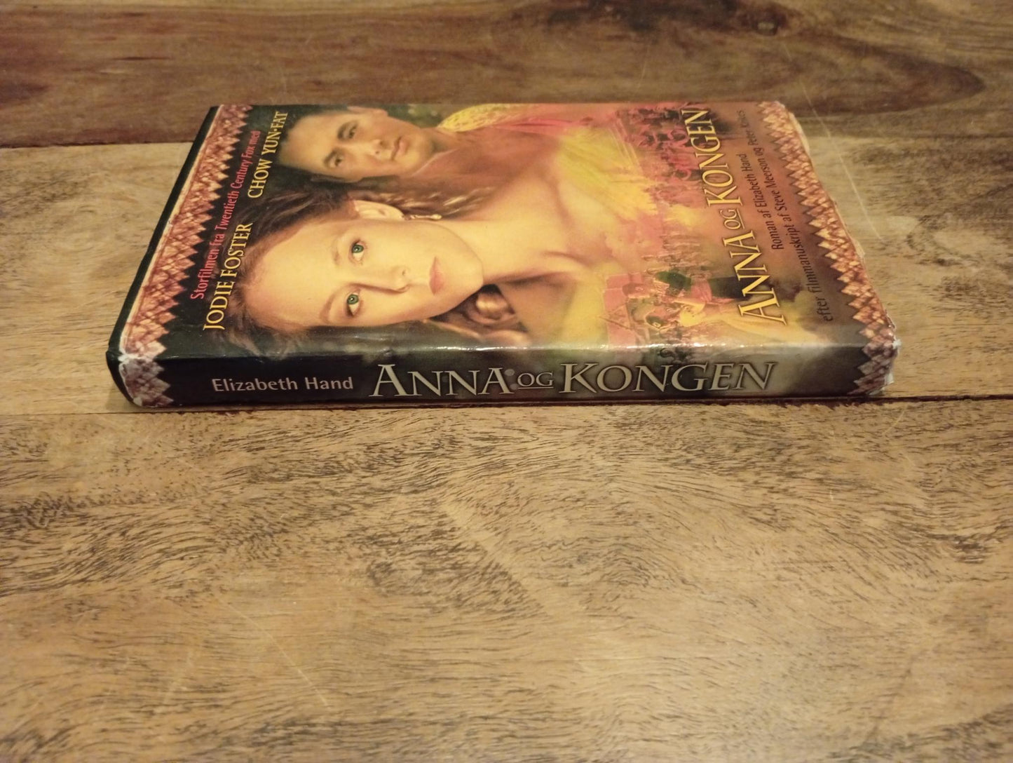 Anna og Kongen Elizabeth Hand