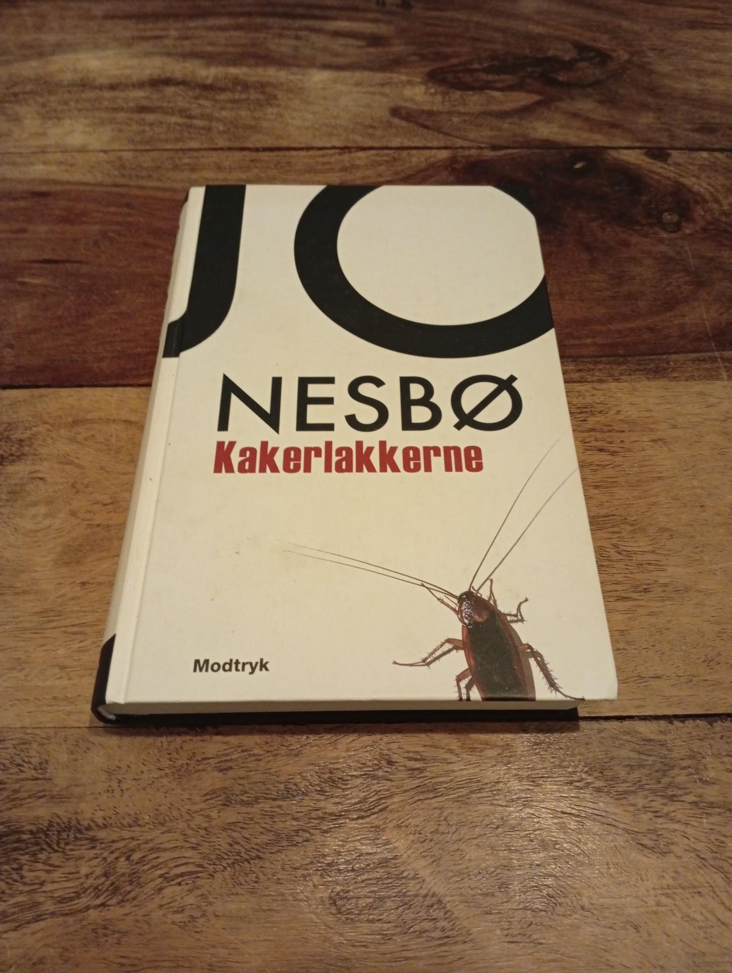 Kakerlakkerne Jo Nesbø Modtryk 2016