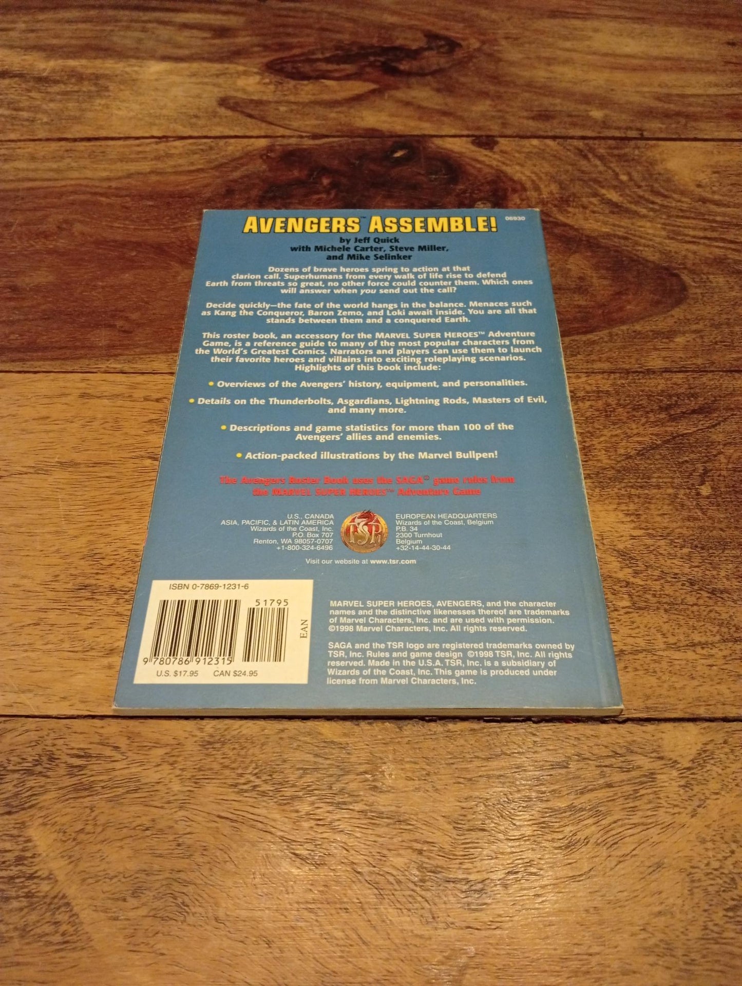Avengers Roster Book Featuring the Thunderbolts Marvel Super Heroes Adventure Game TSR 1998