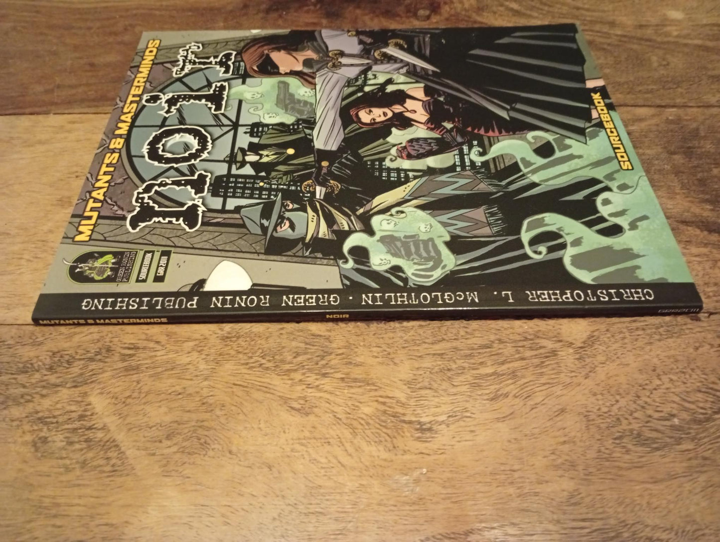 Mutants & Masterminds Noir Green Ronin Publishing 2004