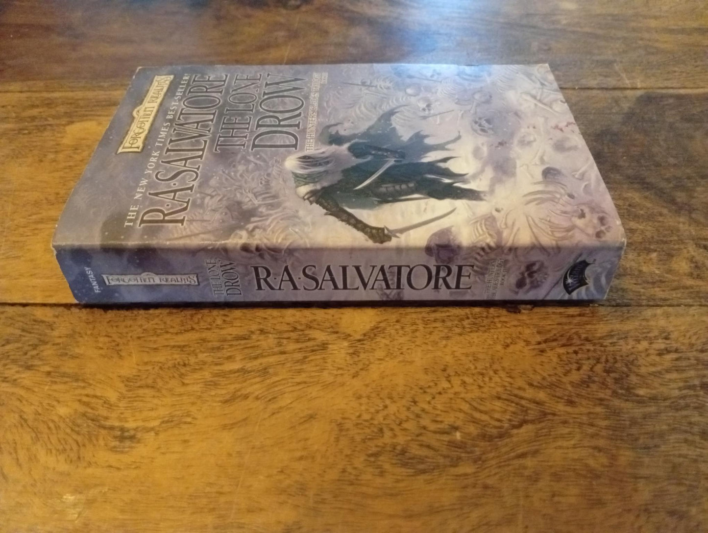 Forgotten Realms The Lone Drow The Hunter's Blades Trilogy #2 Wizards of the Coast 2004