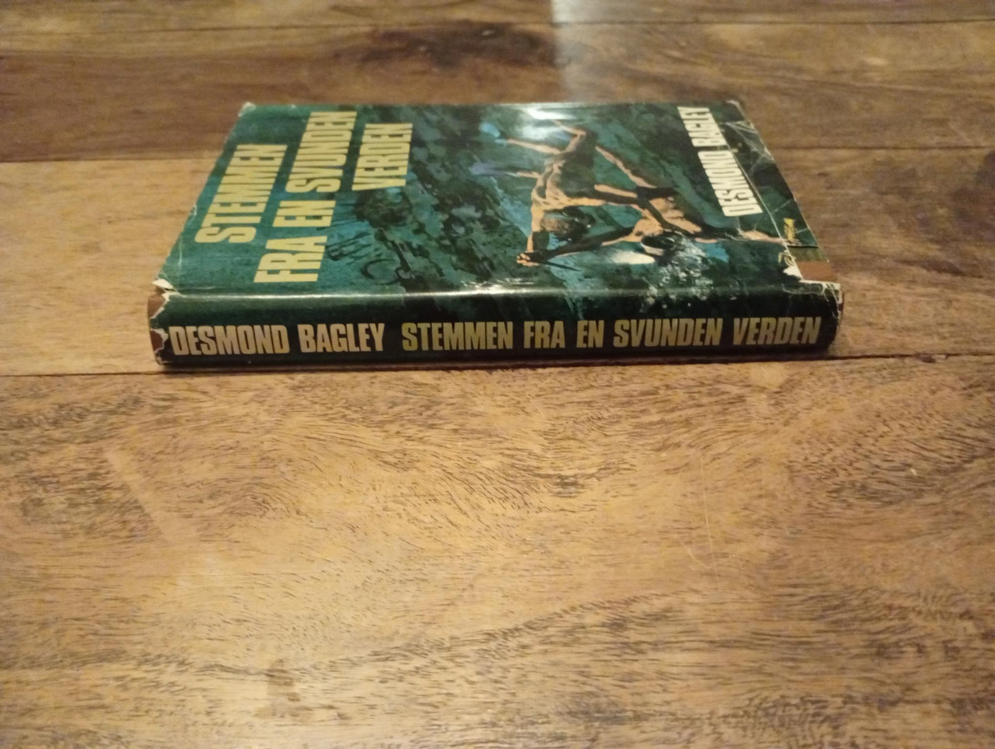 Stemmen fra en svunden verden Desmond Bagley Lademann