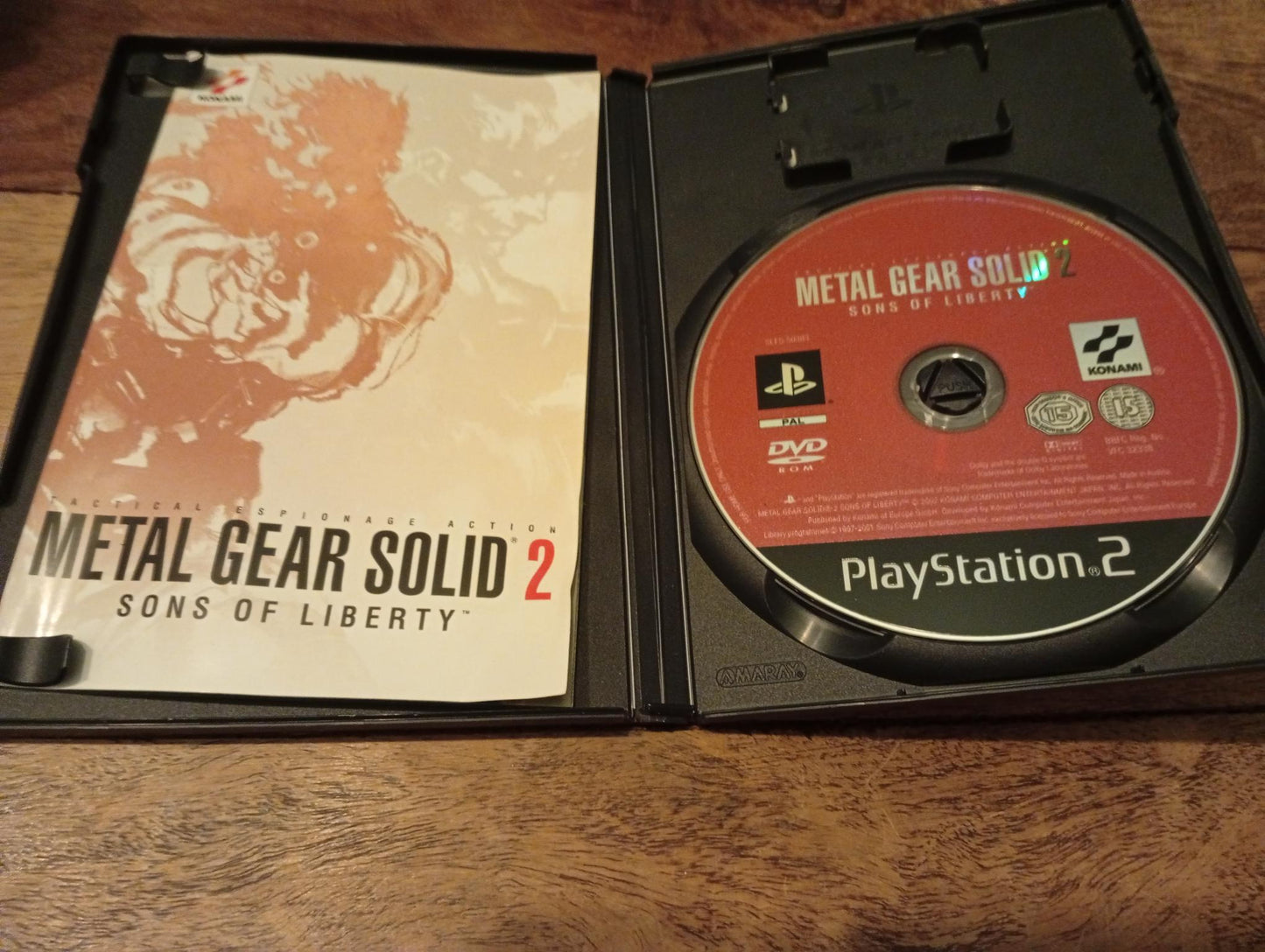 PlayStation 2 Metal Gear Solid 2 Sons of Liberty 2001