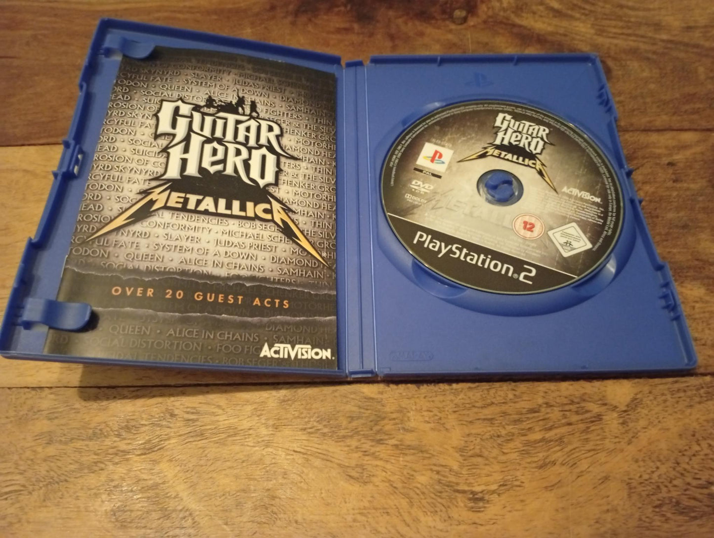 PlayStation 2 Guitar Hero Metallica 2009