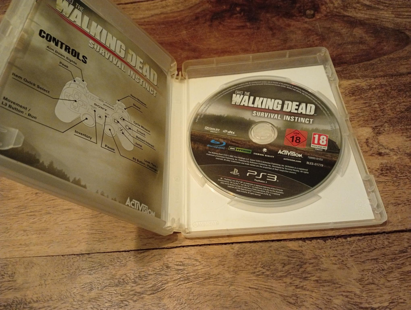 PlayStation 3 The Walking Dead Survival Instinct 2013