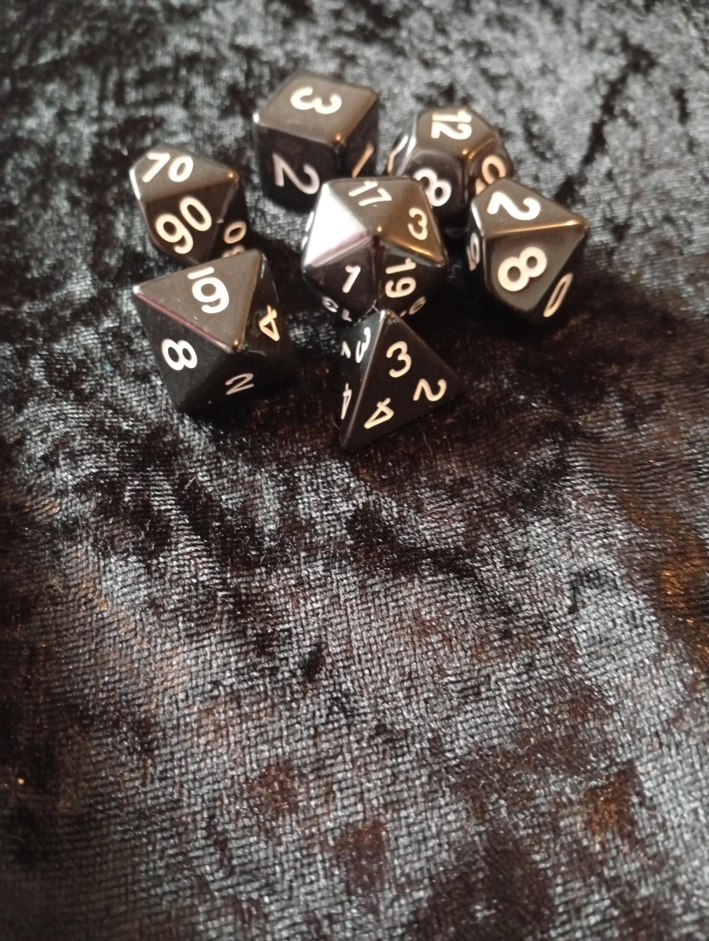 Dice set: 7-piece set includes one D4, D6, D8, D10, D12, D20 and D100 D10 Procent