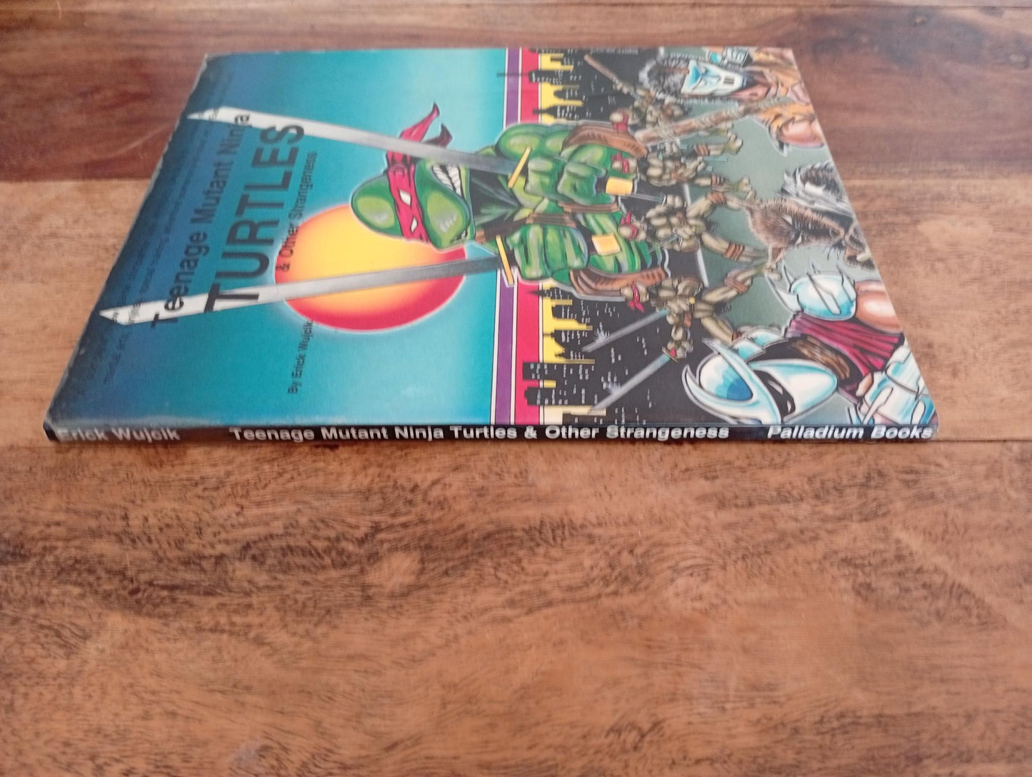 Teenage Mutant Ninja Turtles & Other Strangeness Palladium 1985 - AllRoleplaying.com