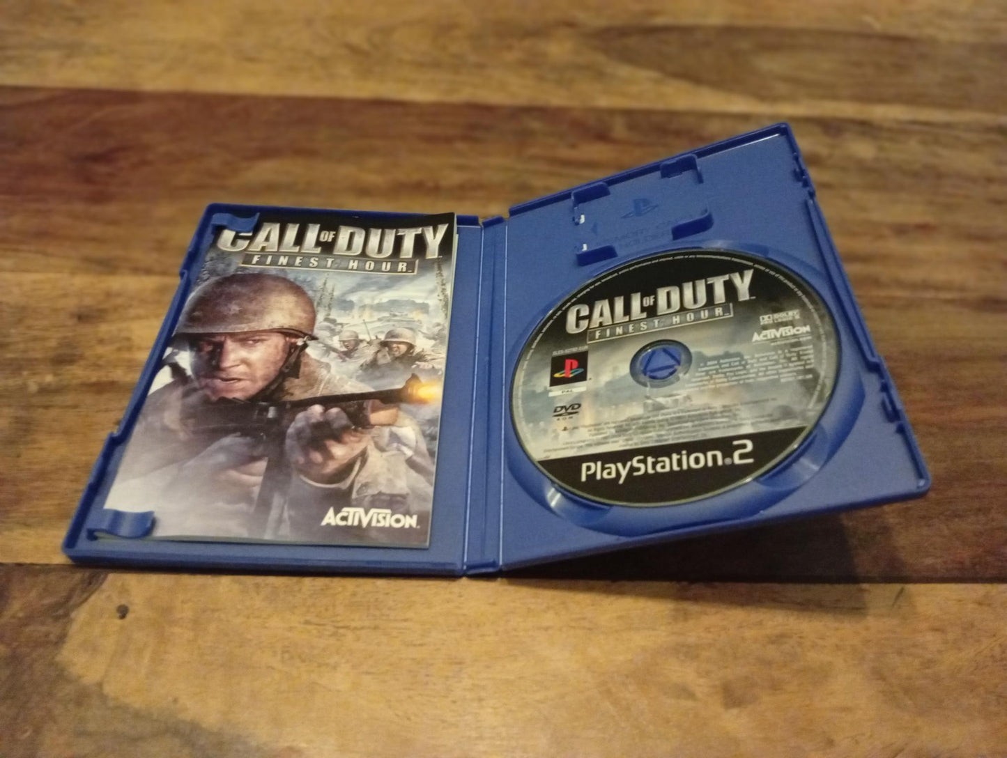 Call of Duty Finest Hour Playstation 2 2005