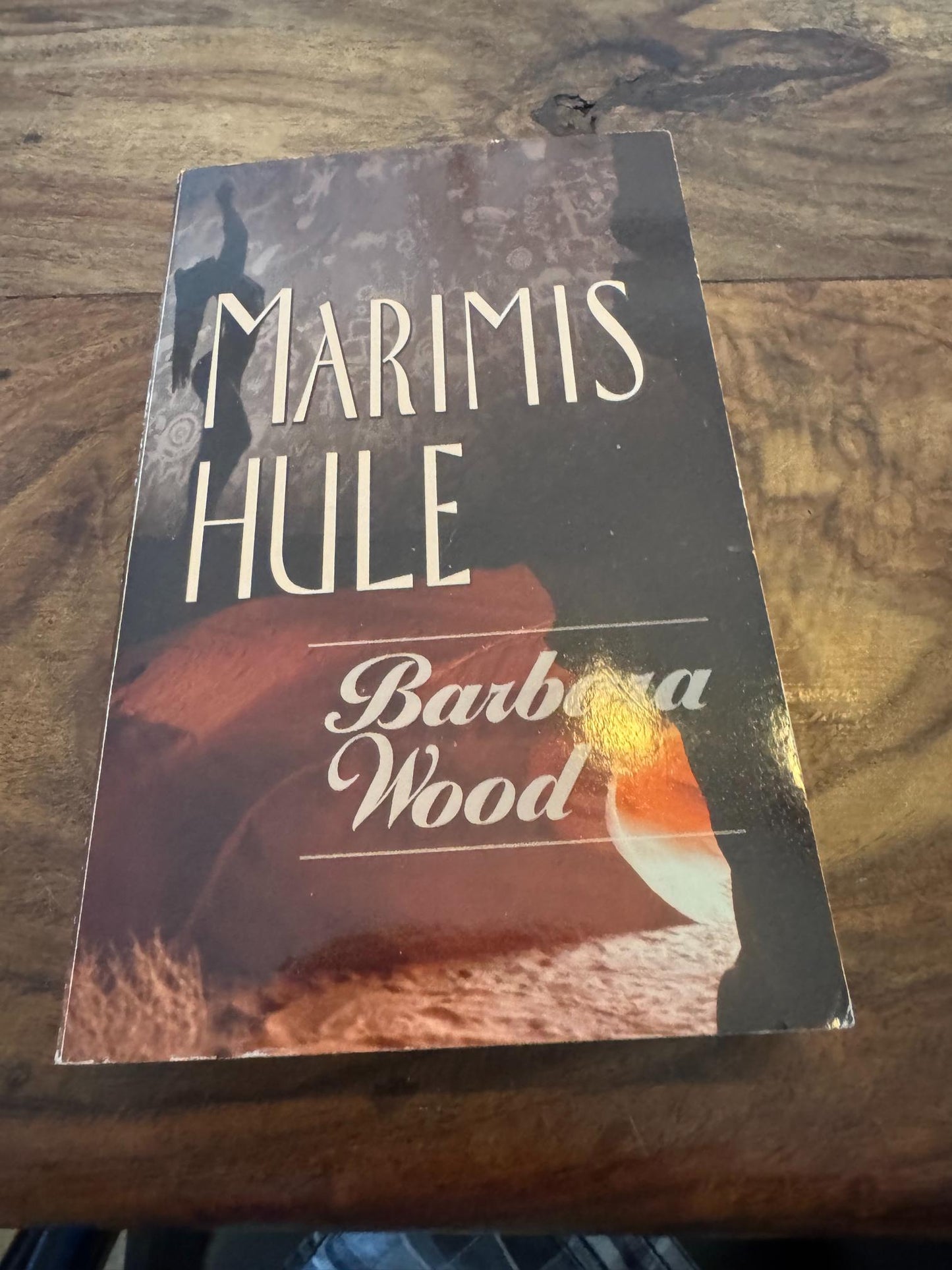Marimis Hule Barbara Wood