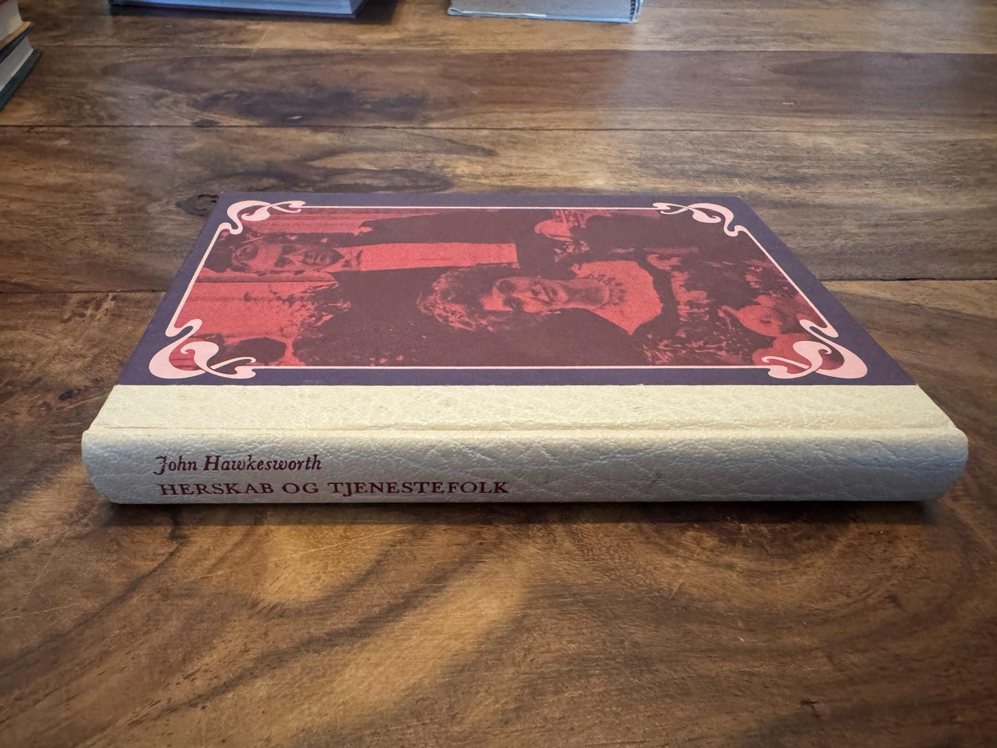 Herskab og tjenestefolk John Hawkesworth