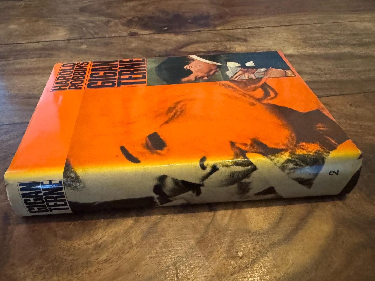 Giganterne #2.del Harold Robbins 1982