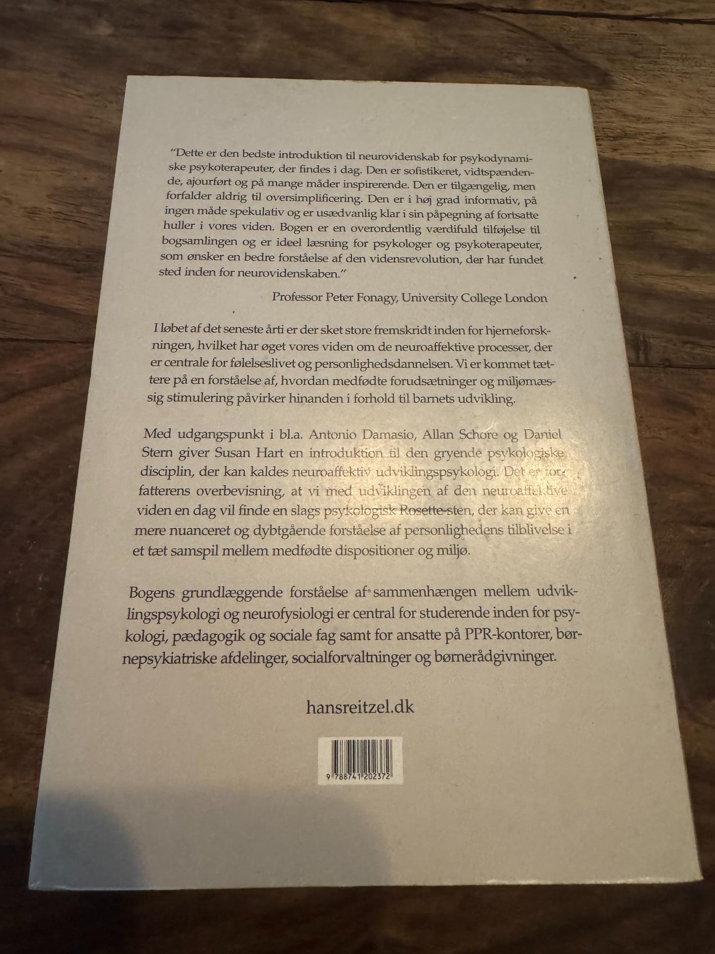 Susan Hart Hjerne, samhørighed, personlighed
