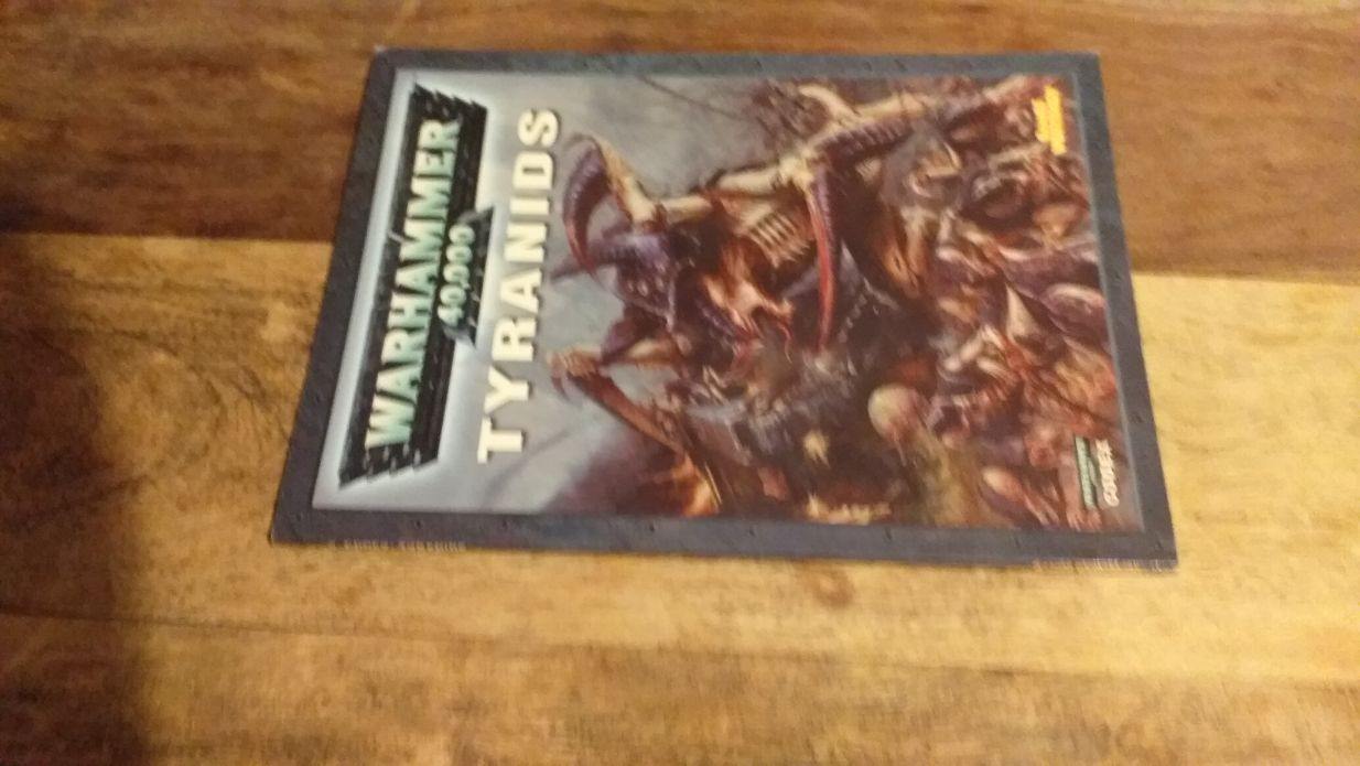 WARHAMMER 40K CODEX TYRANIDS Games Workshop - books
