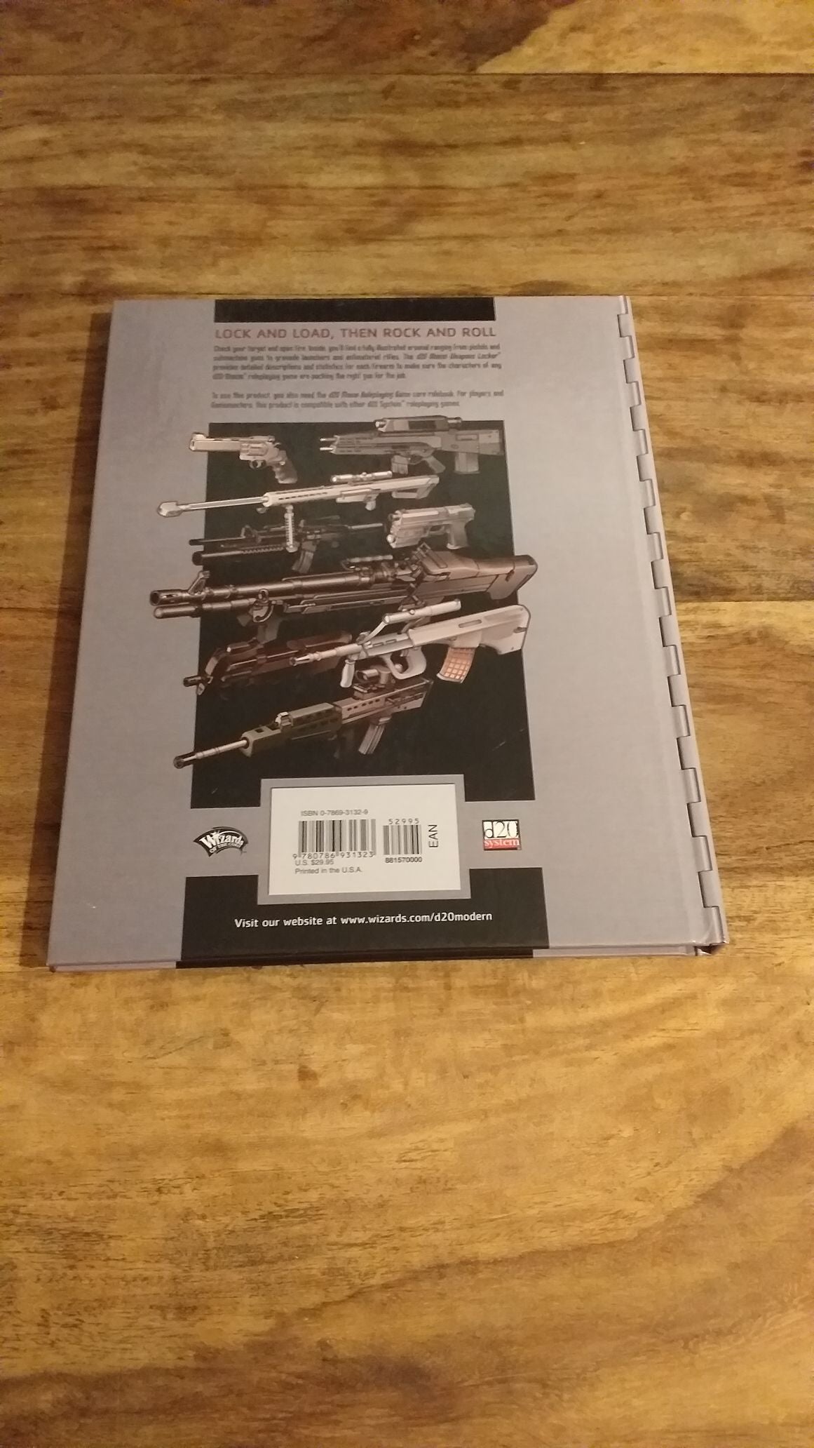 D20 Modern Weapons Locker Hardback Wizards of the Coast