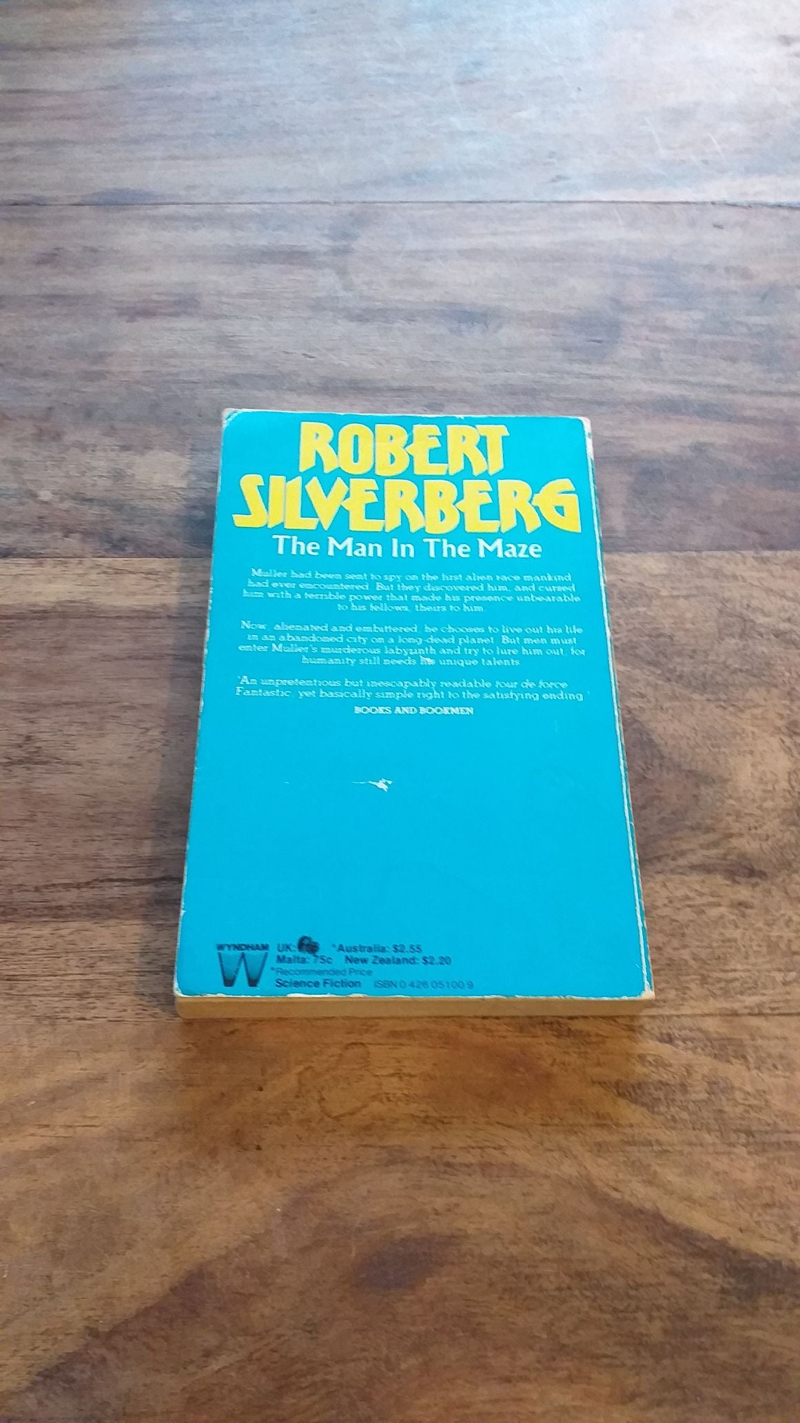 The Man in the Maze by Robert Silverberg 1977