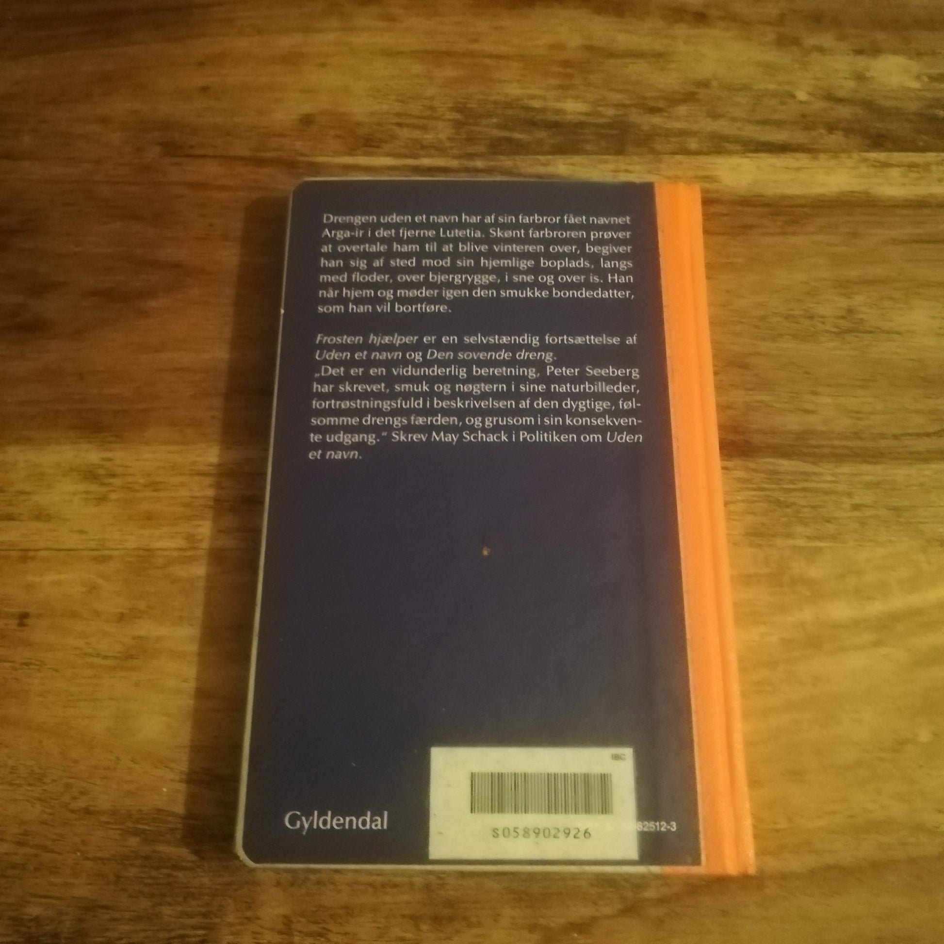 Frosten hjælper Peter Seeberg Gyldendal - AllRoleplaying.com