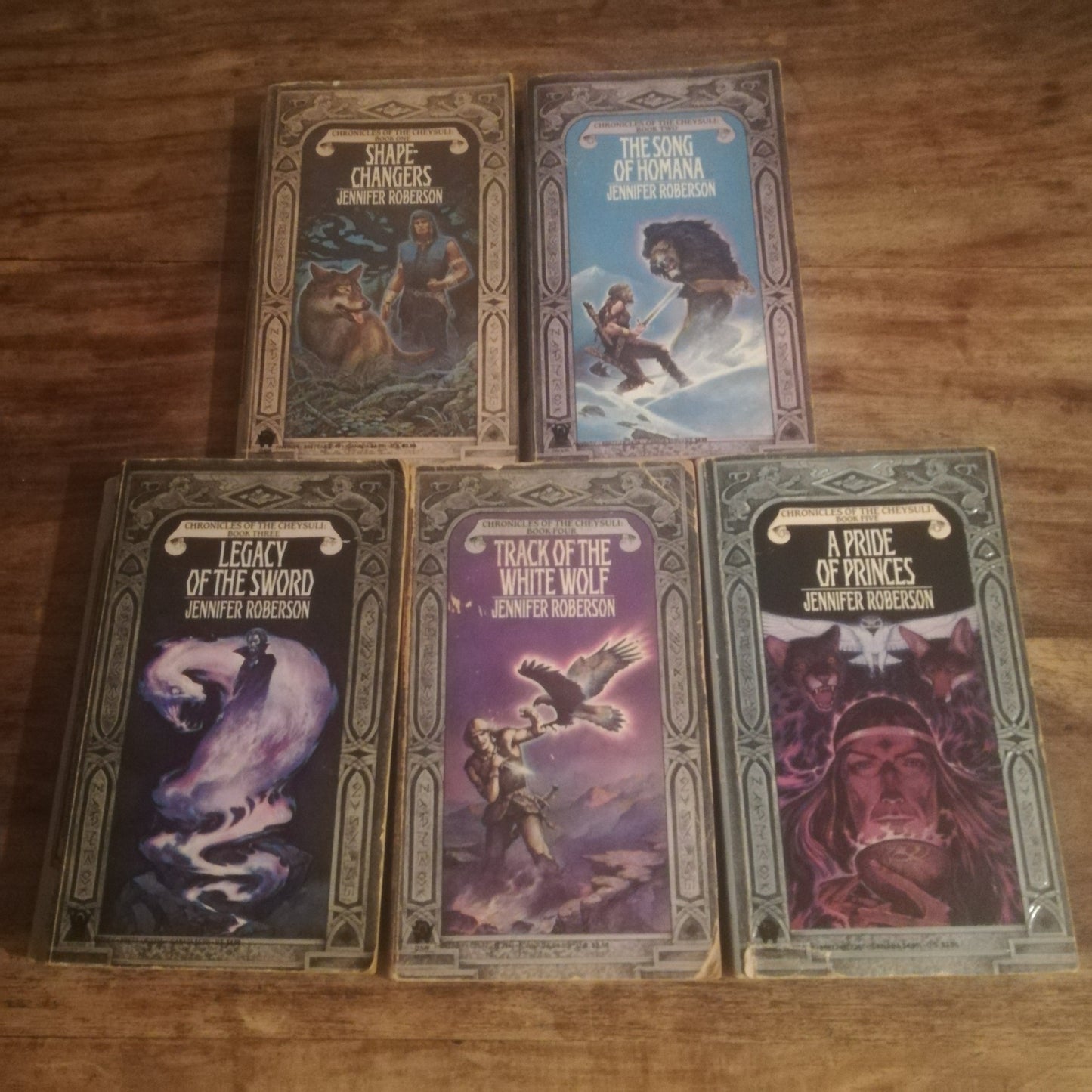 CHRONICLES OF THE CHEYSULI Jennifer Roberson LOT OF 5 1st Print - AllRoleplaying.com